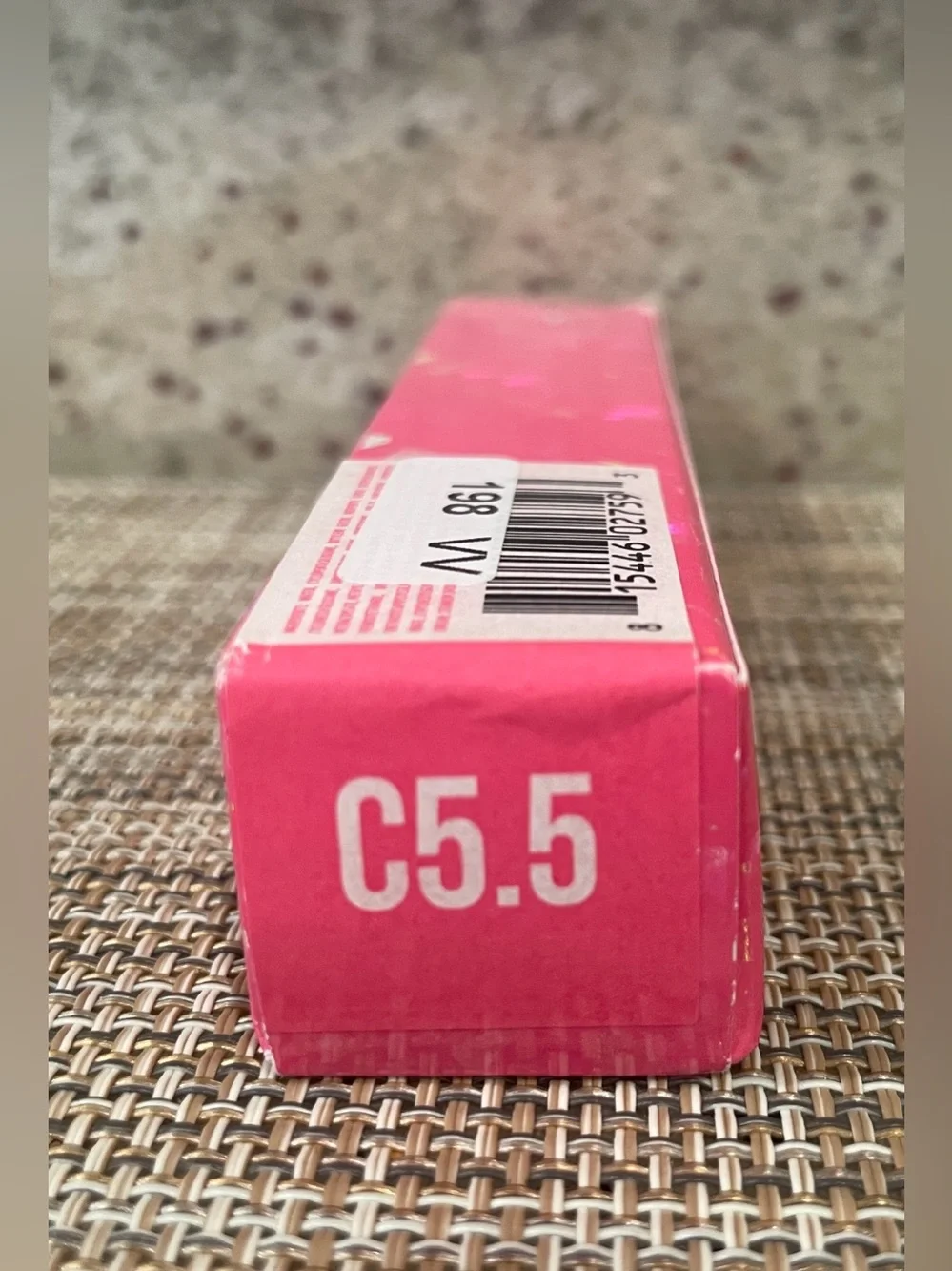 🎉Jeffree Star Magic Star Concealer. NIB shade C5.5